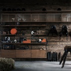 Schrank mit Schiebetüren 78x30x42 Nussbaum