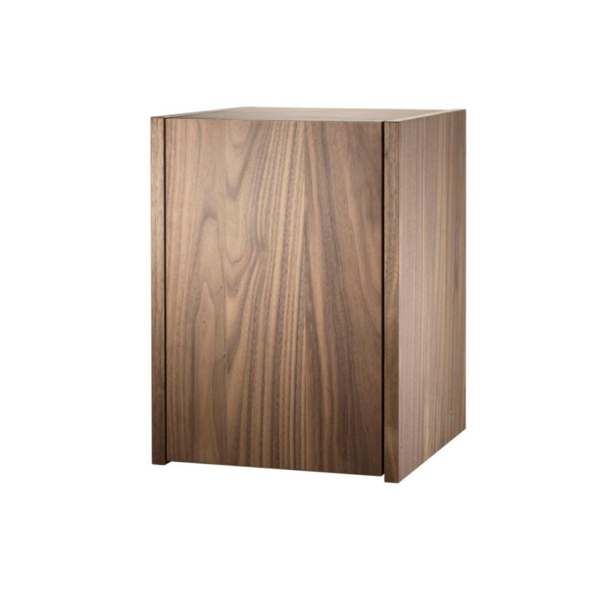 Snaps Cabinet 28x38x30 Walnut