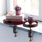 Clamp Tray -tarjotin, viininpunainen